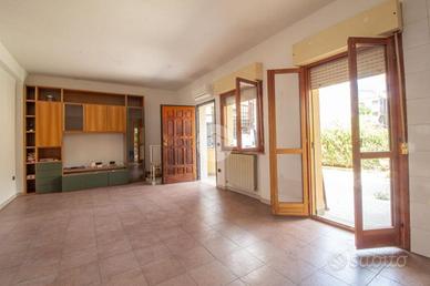 3 LOCALI A MARCELLINA