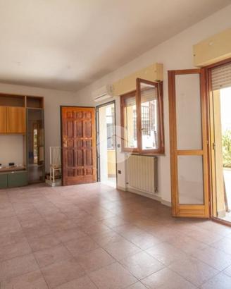 3 LOCALI A MARCELLINA