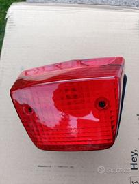 Honda NS 125 fanale posteriore completo