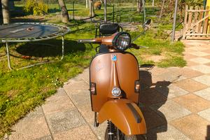 Vespa PX 200 E