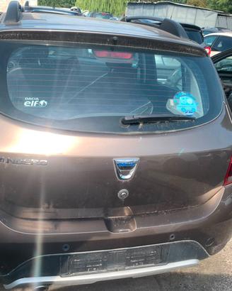 POSTERIORE DACIA SANDERO STEPWAY 2019 PER RICAMBI