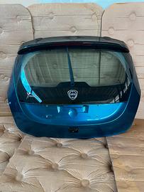 portellone posteriore Lancia Ypsilon Y Hybrid 