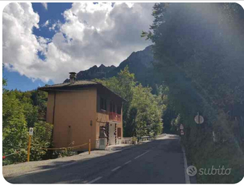 Casa indipendente mezzo montagna