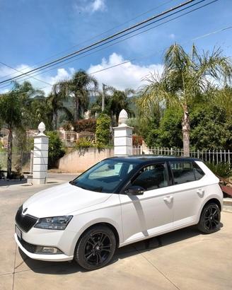Skoda Fabia 1.0 MPI 75 CV Design Edition