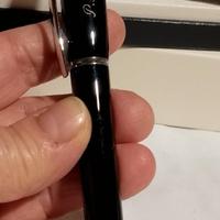 penna a sfera MONT BLANC. nuova