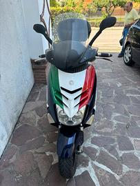 Aprilia leonardo 300