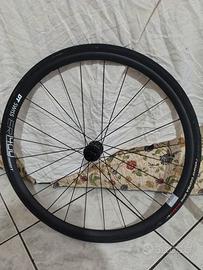 DT swiss Er 1400 dicut 