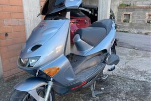 Aprilia SR 125 2T
