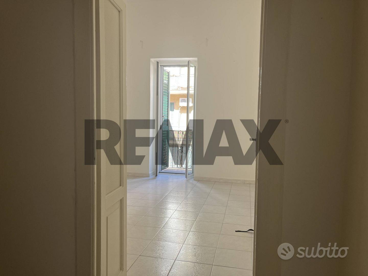 Apartment in Bari, Libertà, Municipio 1 - Altro
