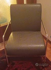 Poltrona vintage in ecopelle 