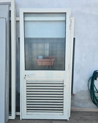 Porta allumino vetro satinato  1000x2200