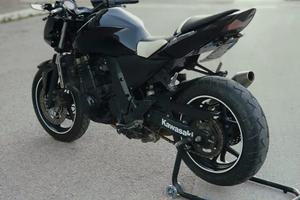 Kawasaki Z750