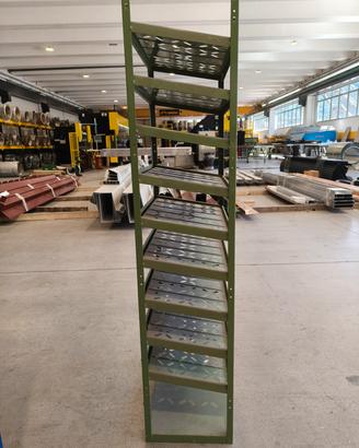 scaffali per officina 