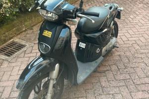 Aprilia Scarabeo 50 Street 2T – 2015 – 23.000 km