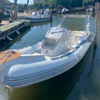 Gommone Master 699 efb