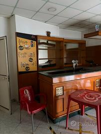 Bancone bar completo retrobanco e frigo