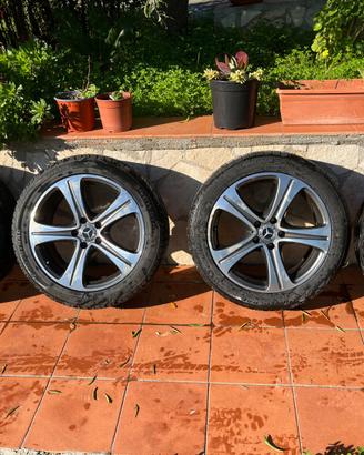 Gomme e cerchi Mercedes