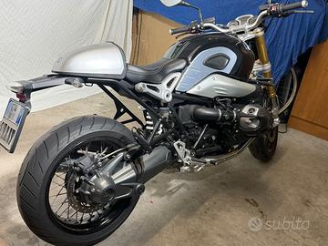 BMW R NINE T