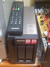 QNAP  TS-269L  nas cloud per storage + 4 Tb WD red