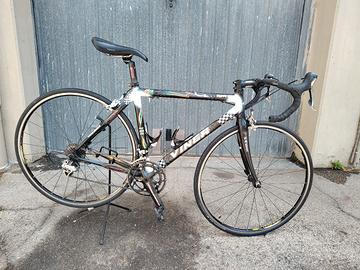 Bici da corsa Viner in carbonio