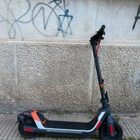 Monopattino elettrico Ninebot segway p65