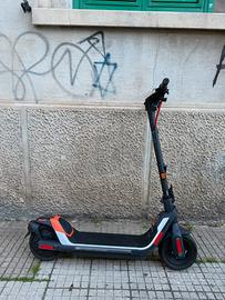 Monopattino elettrico Ninebot segway p65