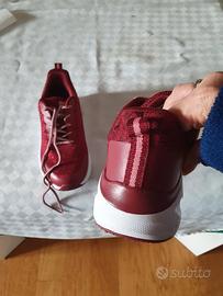 Sneakers rosse