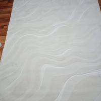 Tappeto nuovo. Misure 140x200