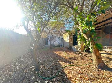 CASA INDIPENDENTE A SOLARUSSA