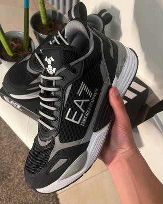 Scarpe Emporio Armani Nere e Grigie Taglia 40