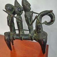 scultura antica in Bronzo del Congo periodo 700'