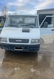 Iveco daily cassone 4 metri