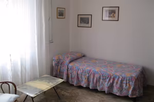 UNA CAMERA SINGOLA E UNA DOPPIA per studenti