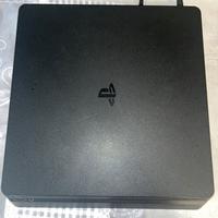 Ps4 slimm con DualShock e giochi