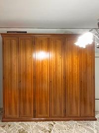 Camera da letto in legno