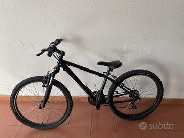 Mountain Bike “Rockrider” ST500