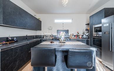 Villa Unifamiliare a Fontevivo 3 locali