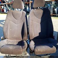 Interni in alcantara per Alfa Romeo GT