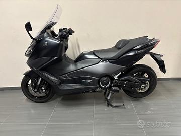 Yamaha T Max 560