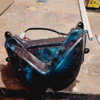 Faro nero per Aerox e nitro.