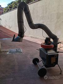 Aspiratore fumi di saldatura con proboscide