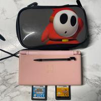 Nintendo ds lite + cooking mama + pokemon mystery