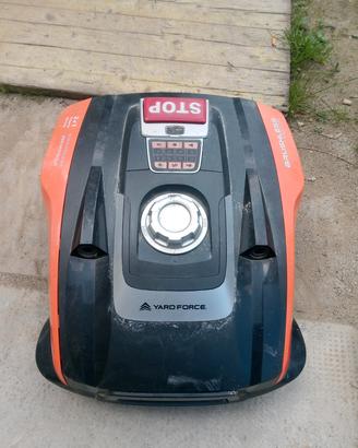 robot tagliaerba 