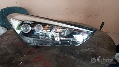 Faro destro a led Hyundai Tucson