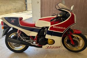 HONDA CB 1100 R 