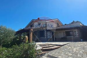 Villa singola - Castelvenere