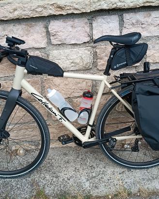 Bici gravel in acciaio Deda
