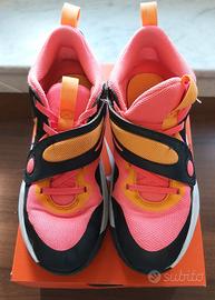 Nike team Hustle D11 (taglia eur 37,5)