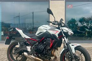 KAWASAKI Z 650 2022 + PRENOTALA CON ACCONTO