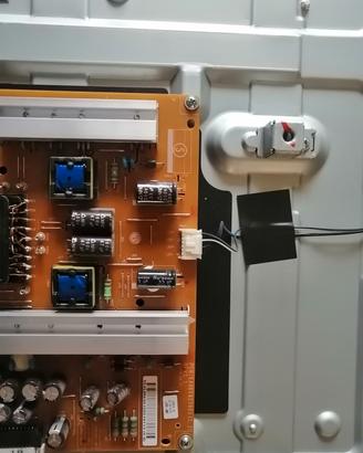 Tv LG 47LB561V per ricambi. 